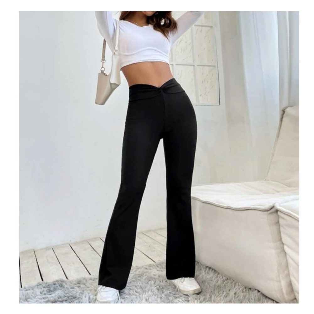 SHEIN Black Ribbed Twist Waist Flare Leg Pants Size M